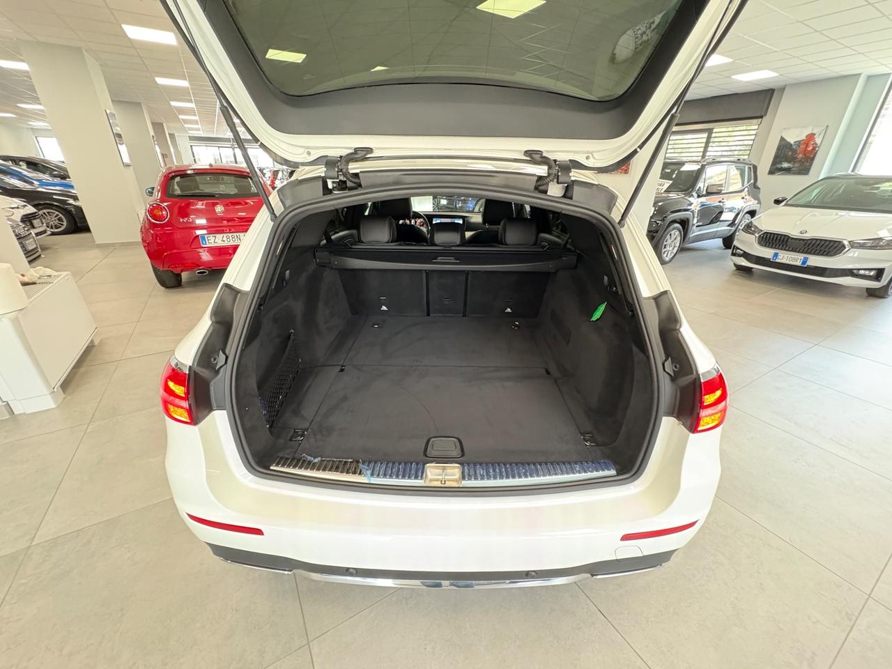 Mercedes E220 AMG 2.0 TDI 194cv 2018 km 150000