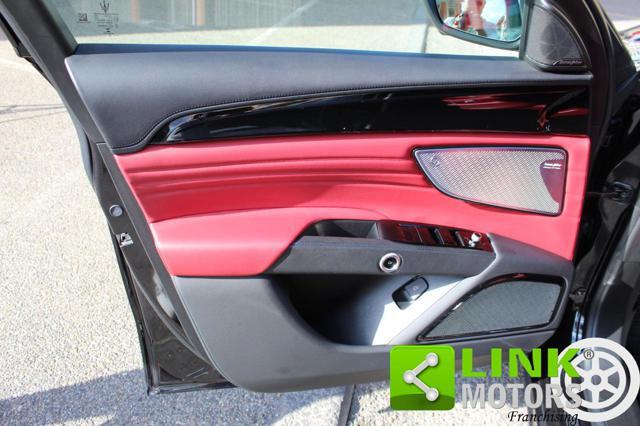 MASERATI Grecale MHEV 300 CV AWD GT