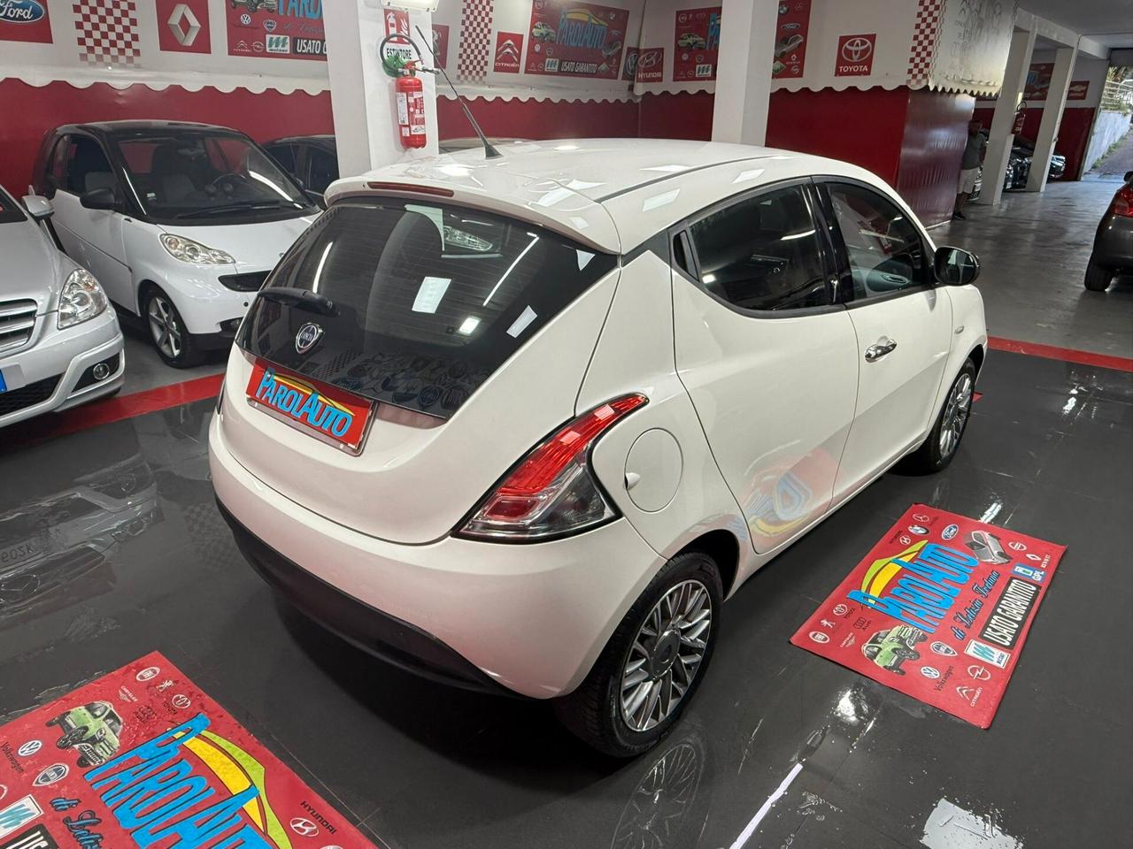 Lancia Ypsilon 1.2 69cv Platinum - 2011