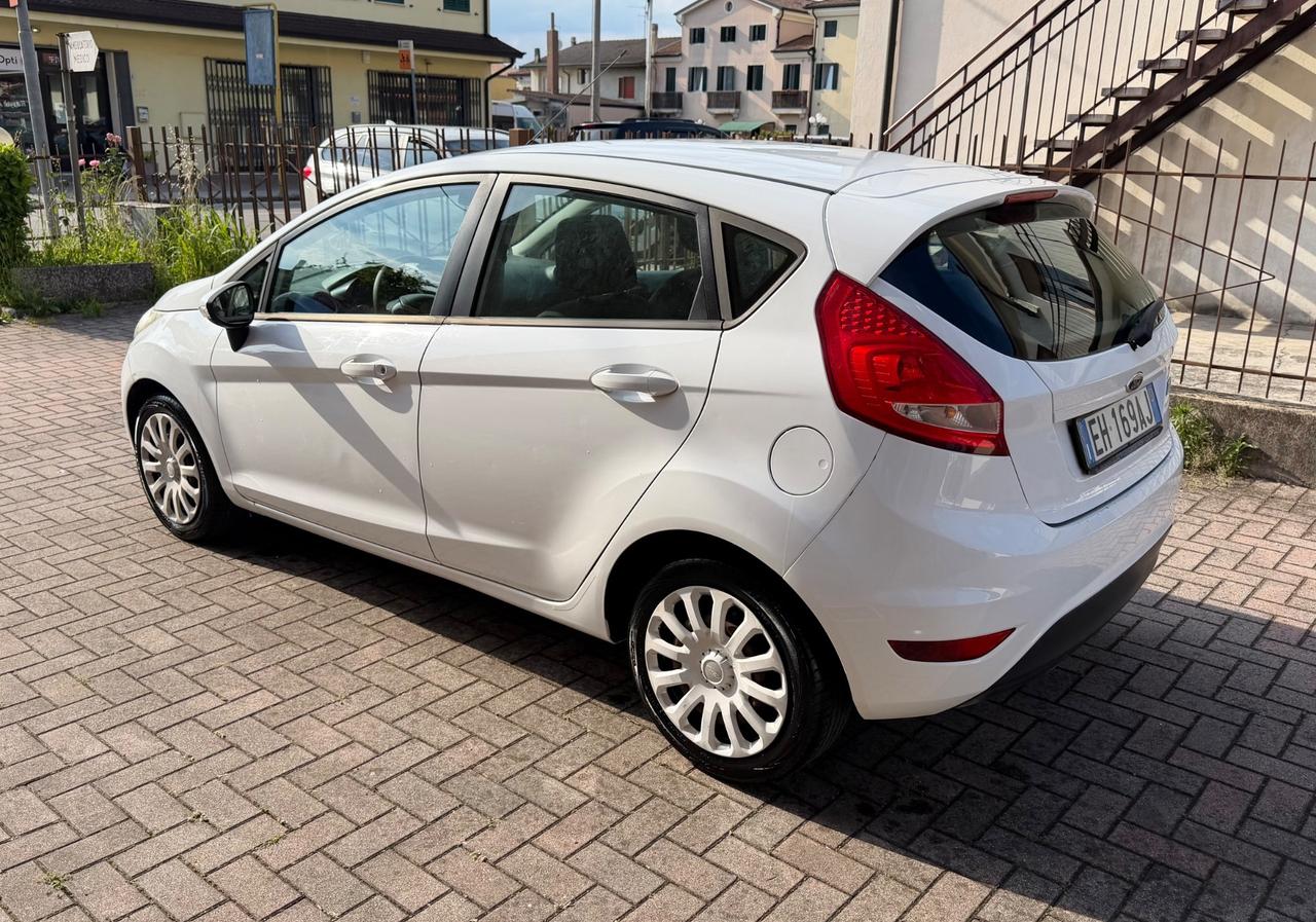 Ford Fiesta 1.2 Benzina Ok Neopatentati