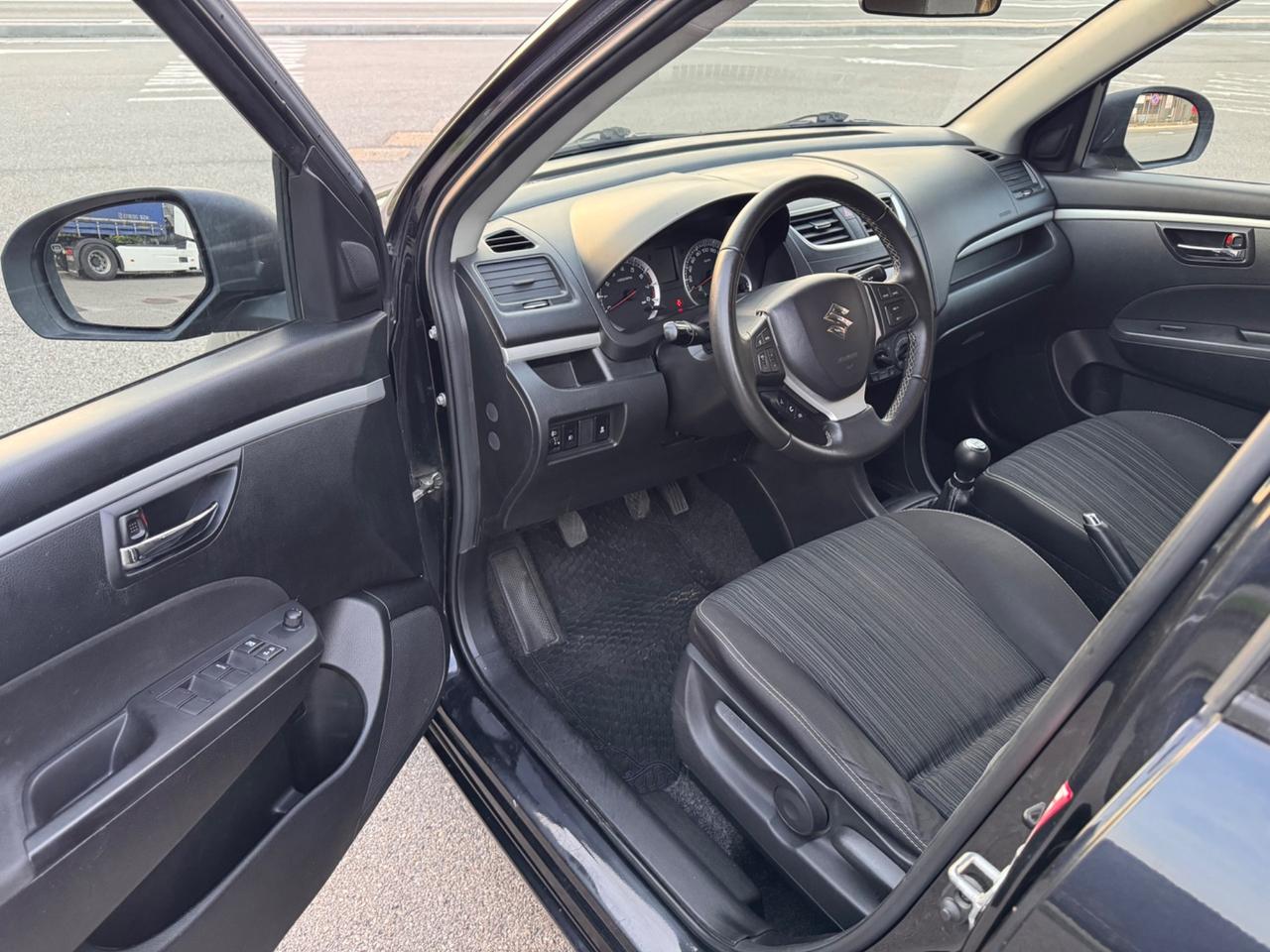 Suzuki Swift 1.2 VVT 5 porte B-Top