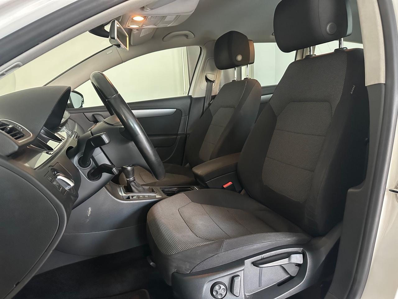 Volkswagen Passat Var. 2.0 TDI Highline BlueM.Tech.