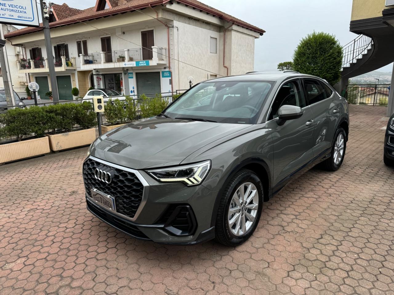 Audi Q3 SPB 40 TDI quattro S tronic Business Plus