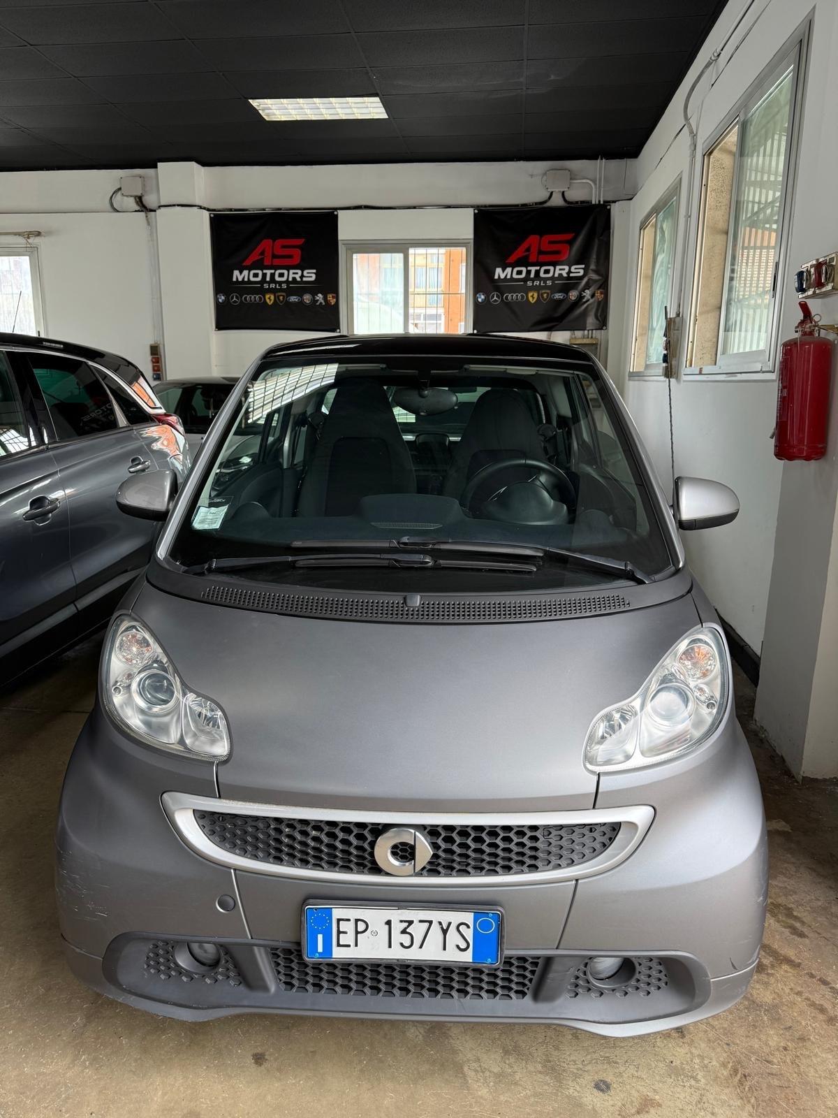 Smart ForTwo 1000 52 kW MHD coupé passion 38.000 km