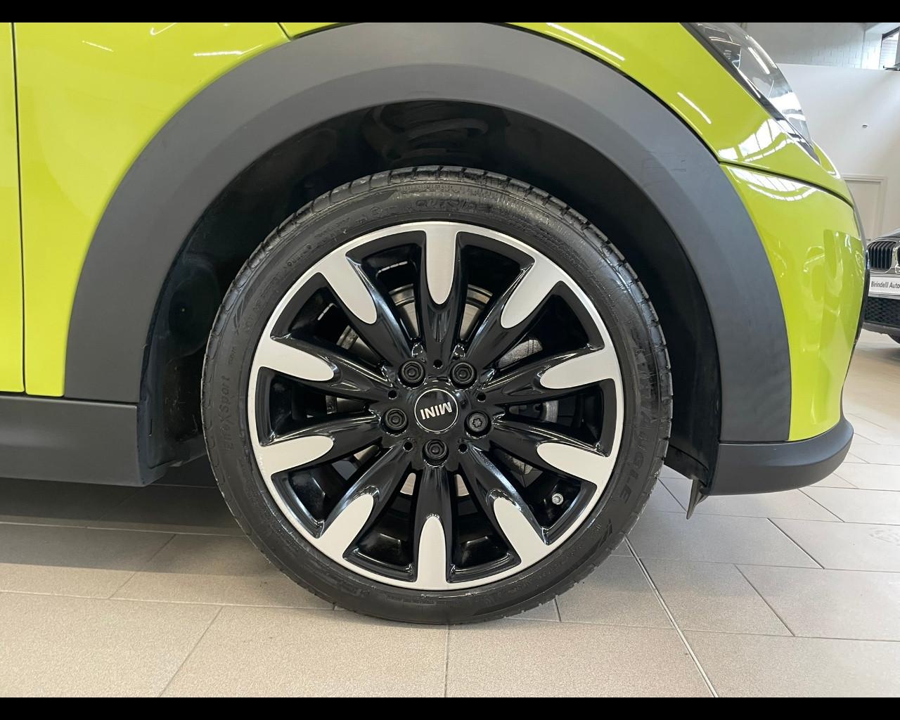 MINI Mini Cabrio (F57) - Mini 1.5 Cooper Classic Cabrio