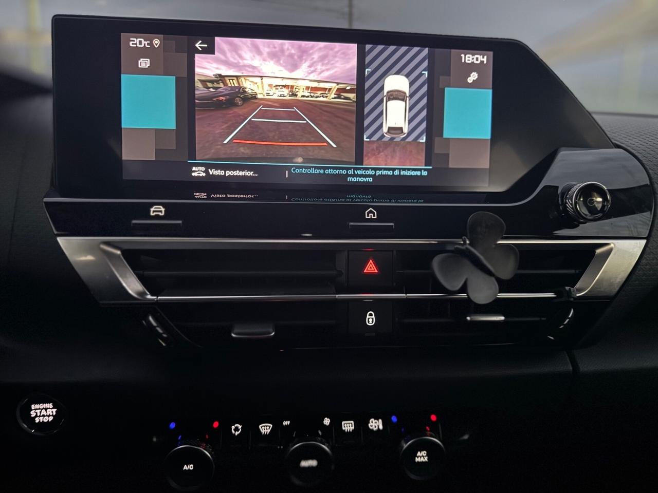 Citroen C4 BlueHDi 130 EAT8 Shine retrocam Sensori