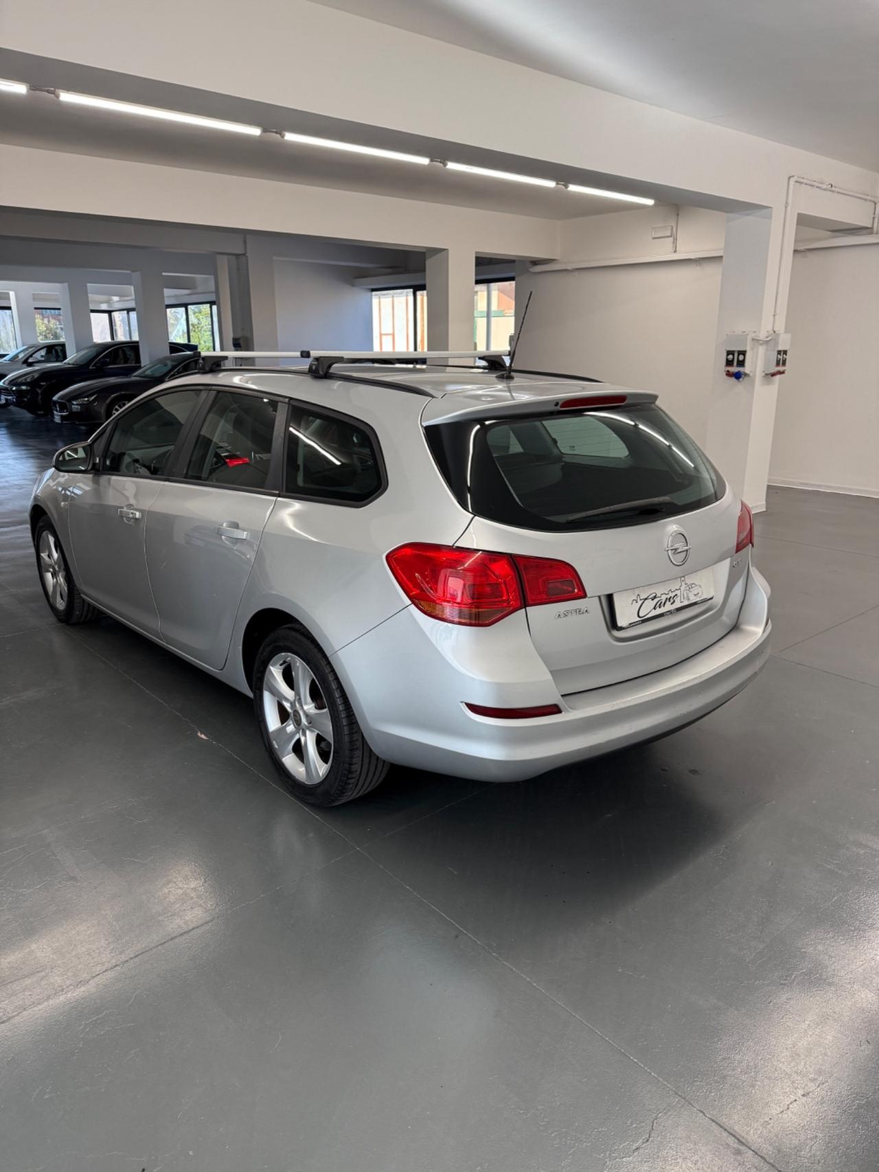 Opel Astra 1.7 CDTI 110CV Sports Tourer Elective