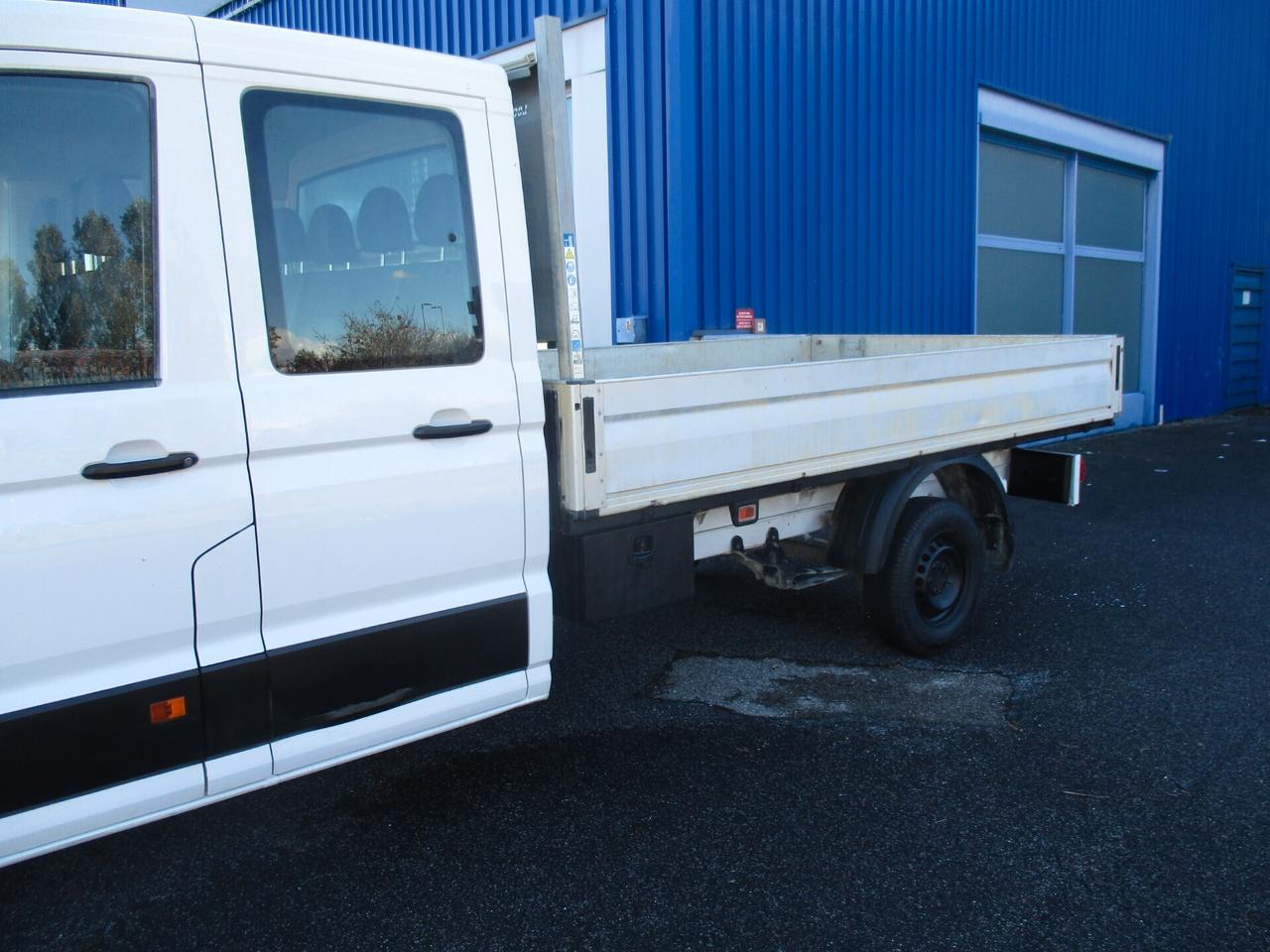 Volkswagen CRAFTER DOPPIA CABINA 7 POSTI CON CASSONE