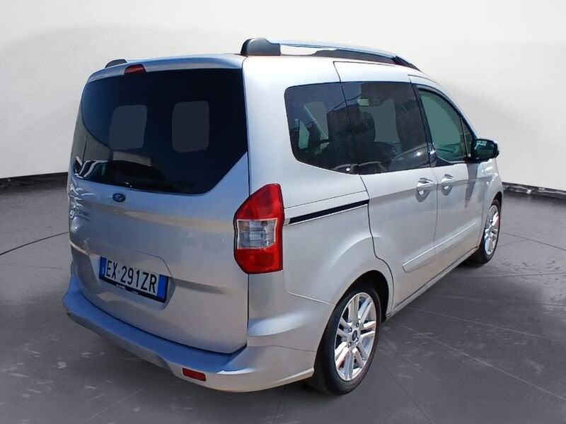 Ford Tourneo Courier 1.6 TDCI 95 CV Titanium