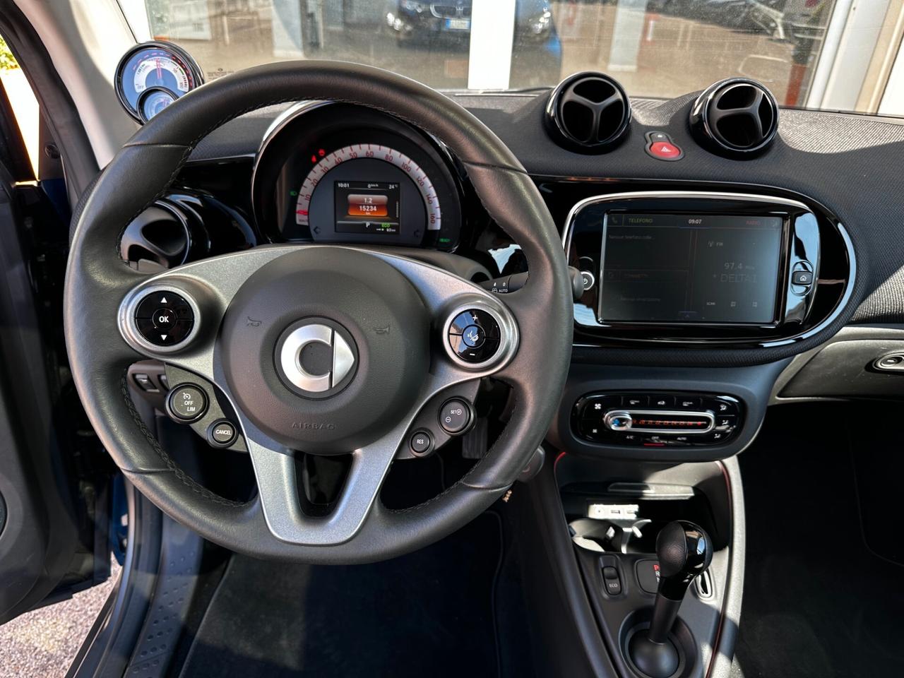 Smart ForTwo EQ Prime, Fari full led, Telecamera