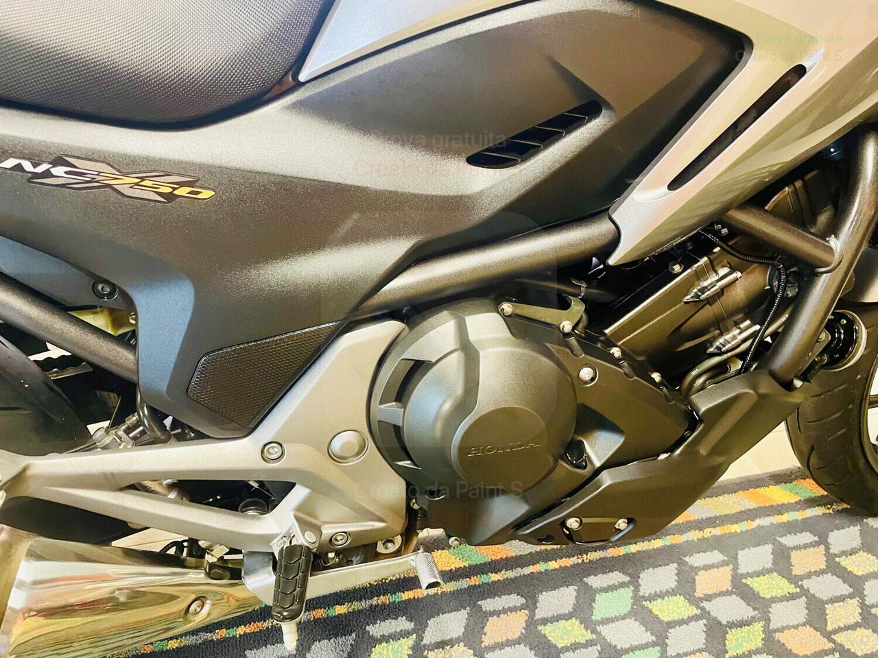 Honda NC 750 X DTC AUTOMATICA