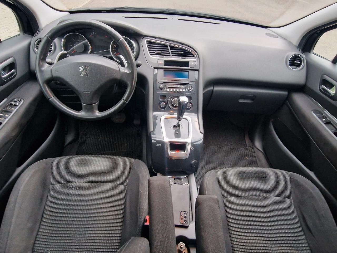 Peugeot 5008 1.6 e-HDi 112CV Stop&Start cambio robotizzato Family
