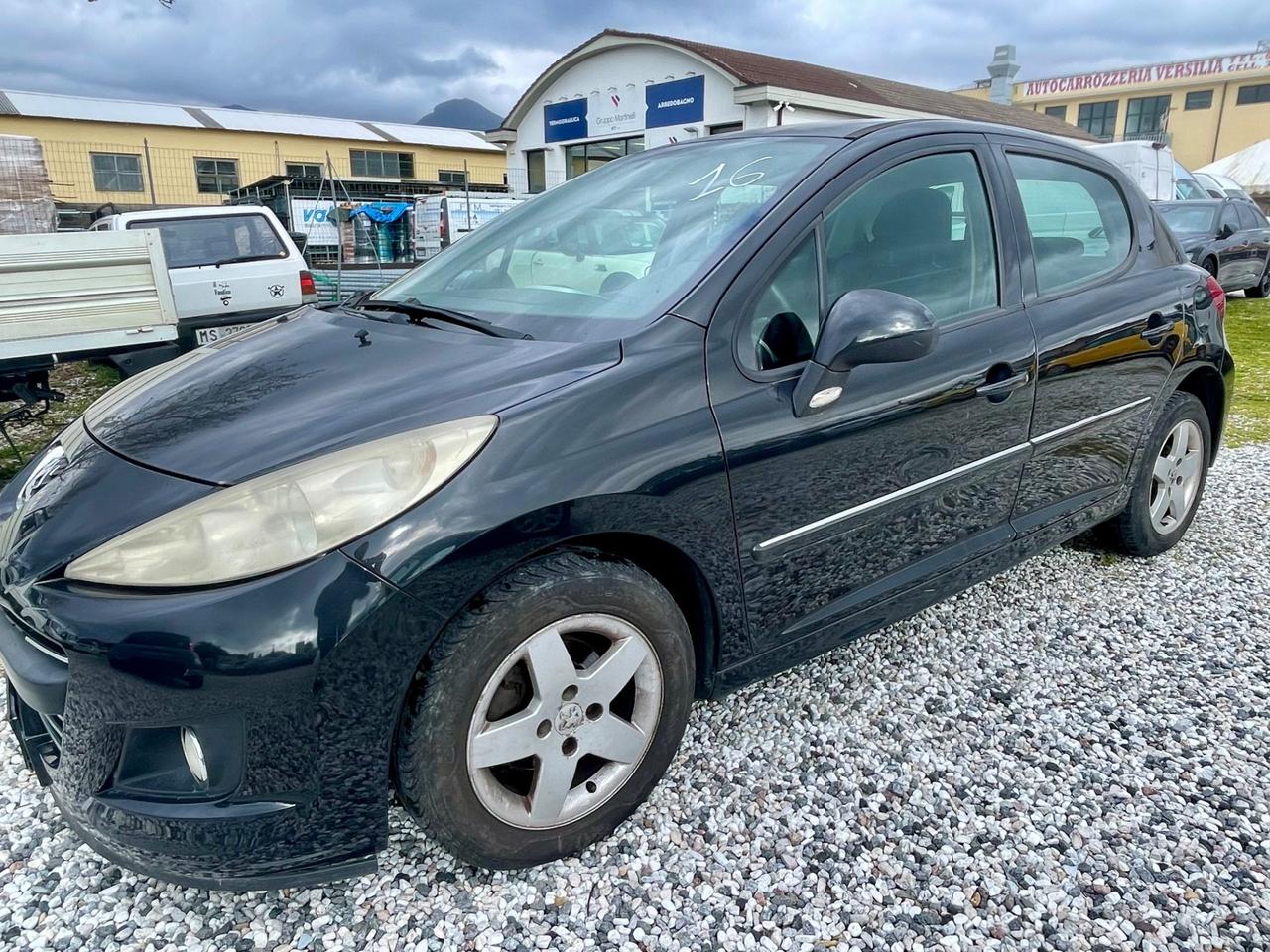 Peugeot 207 1.4 HDi 70CV FAP 5p. XS