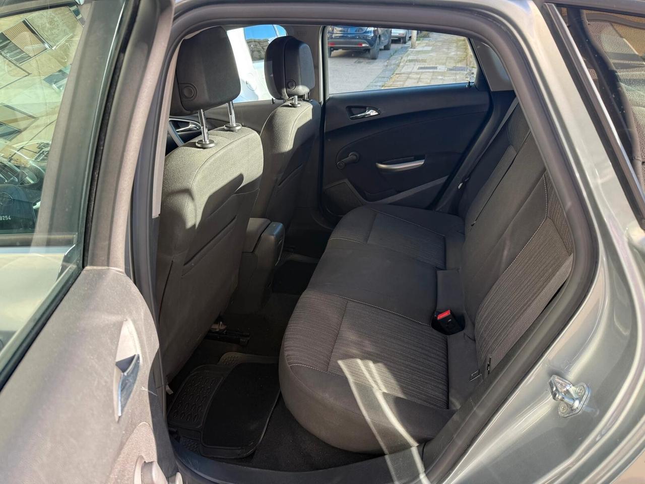 Opel Astra 1.7 CDTI 110CV 5 porte Cosmo