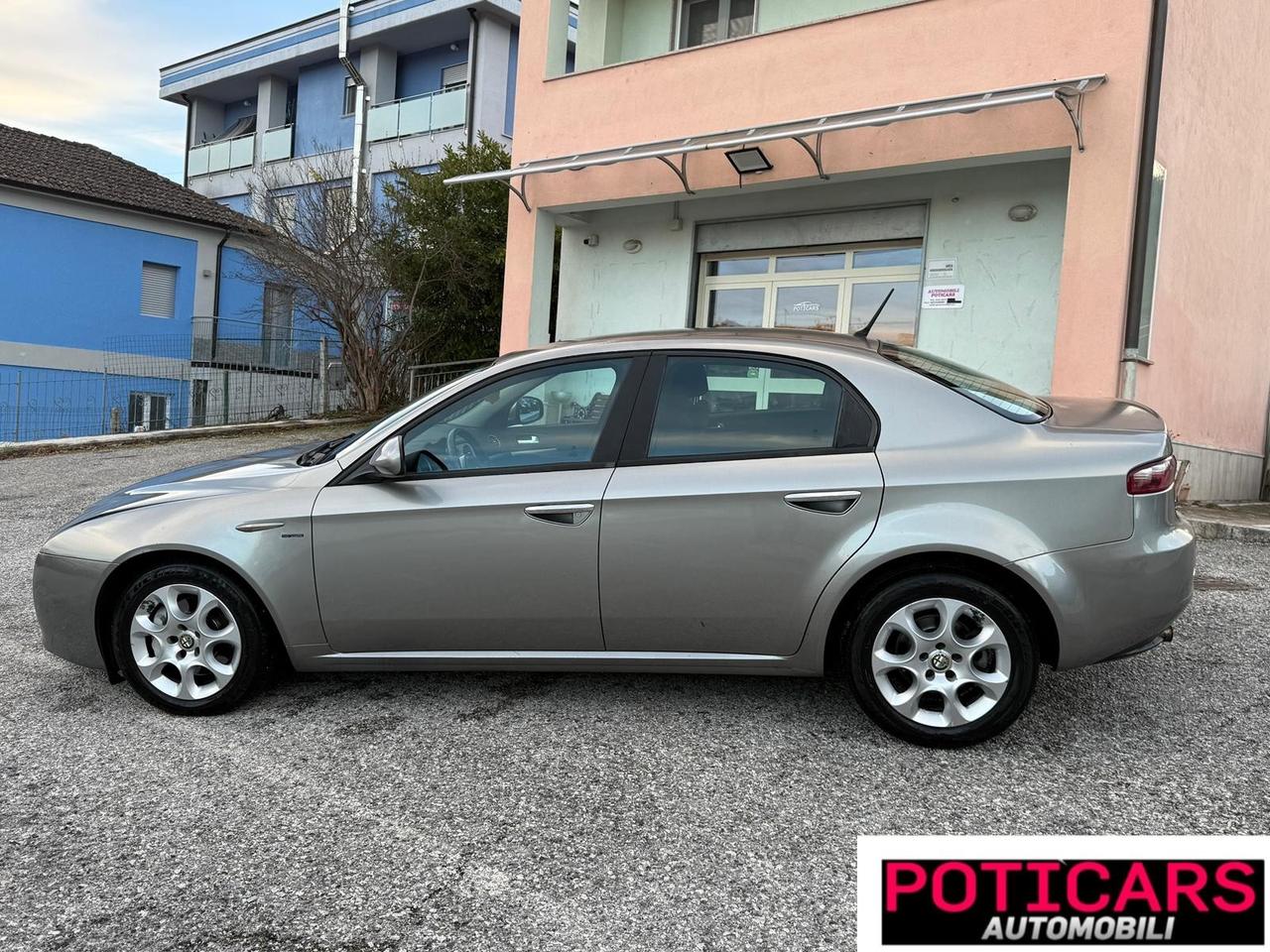 Alfa Romeo 159 1.9 JTDm Distinctive