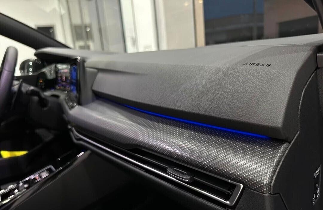 Volkswagen Golf 2.0 TSI R 333 Cavalli SCARICHI akrapovic