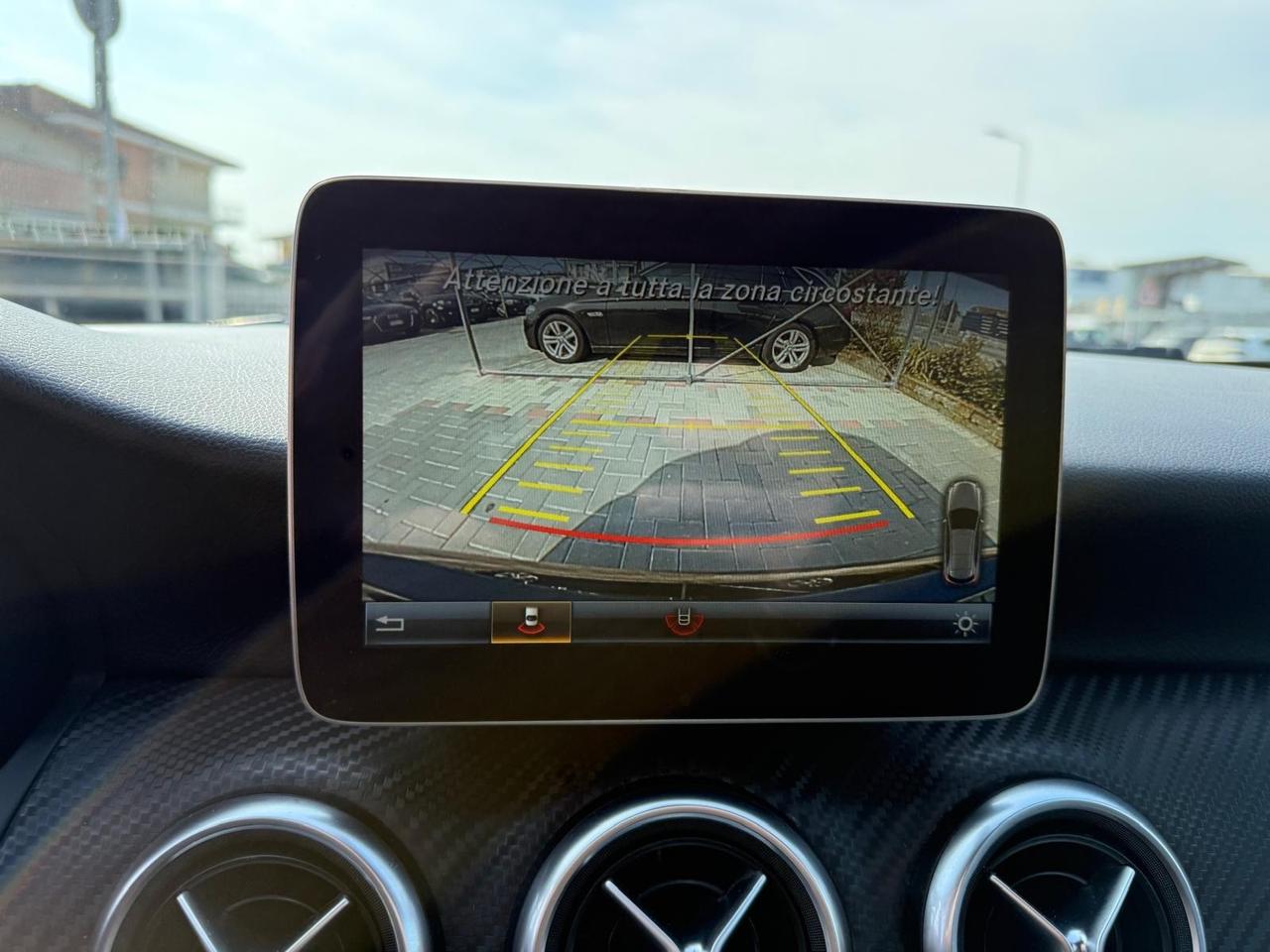 Mercedes-benz A 200d Premium AMG UNICO PROPRIETARIO