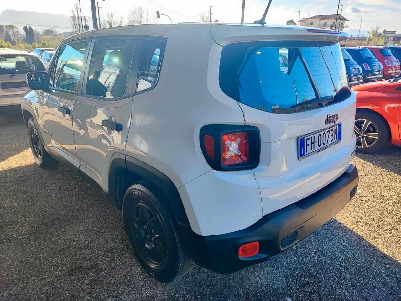 Jeep Renegade 1.6 E-TorQ EVO Longitude