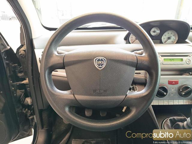 LANCIA Ypsilon 1.2 Passion
