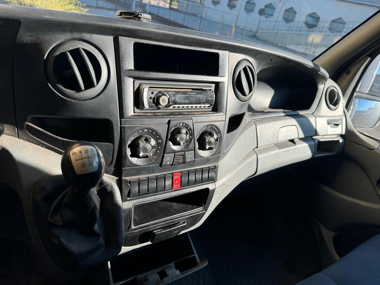 IVECO Daily 35/E4 3.0 HPI Furgonato – 2007