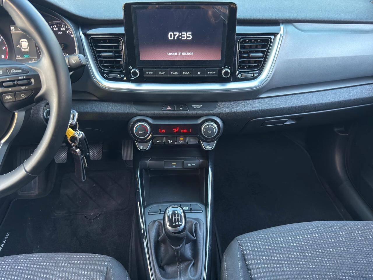 Kia Stonic 1.0 T-GDi 100 CV MHEV iMT Style
