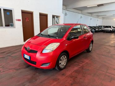 Toyota Yaris 1.0 3 porte Sol 92.000km neopat no aria condizionata
