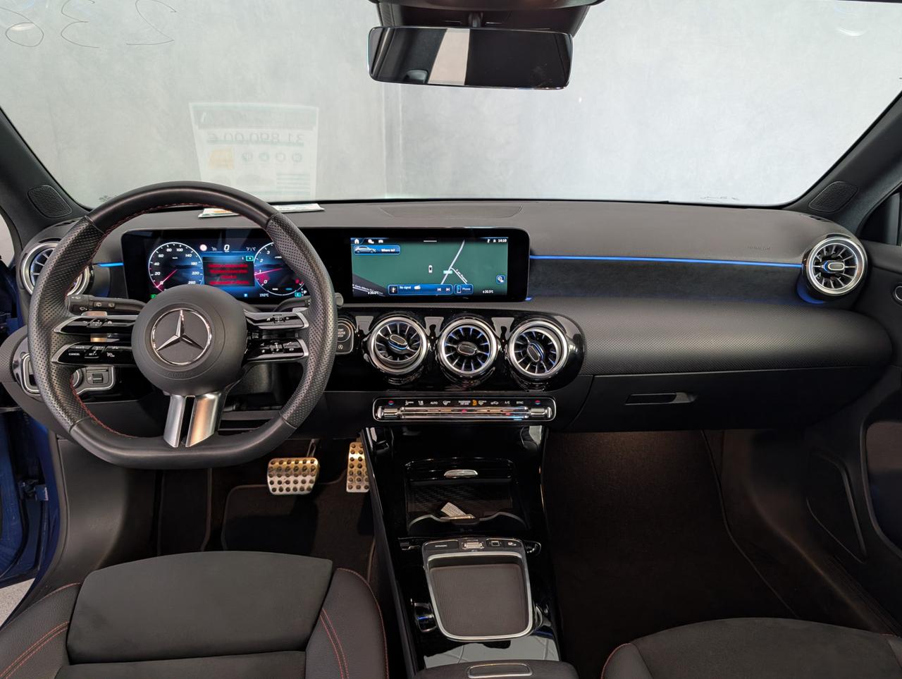 Mercedes-Benz A 180 180 Automatic Premium AMG Line