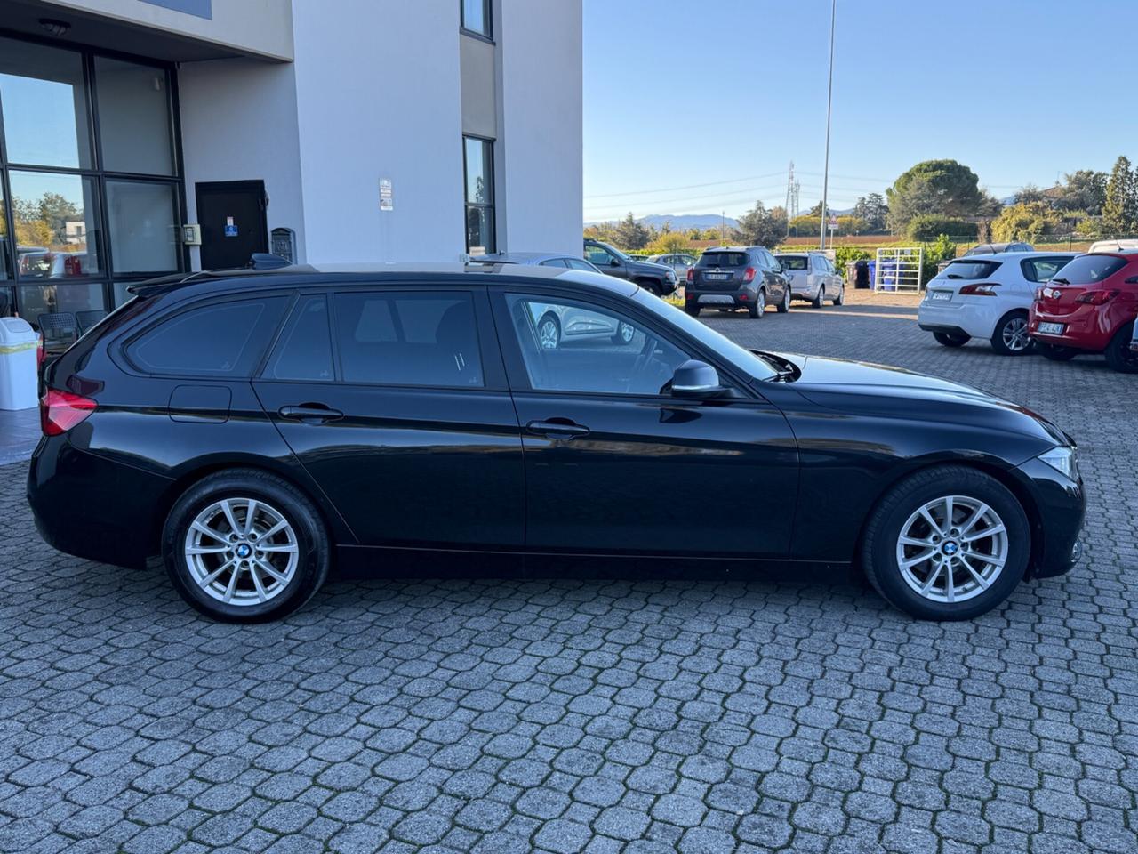 Bmw 318d Touring|UNIPRO|