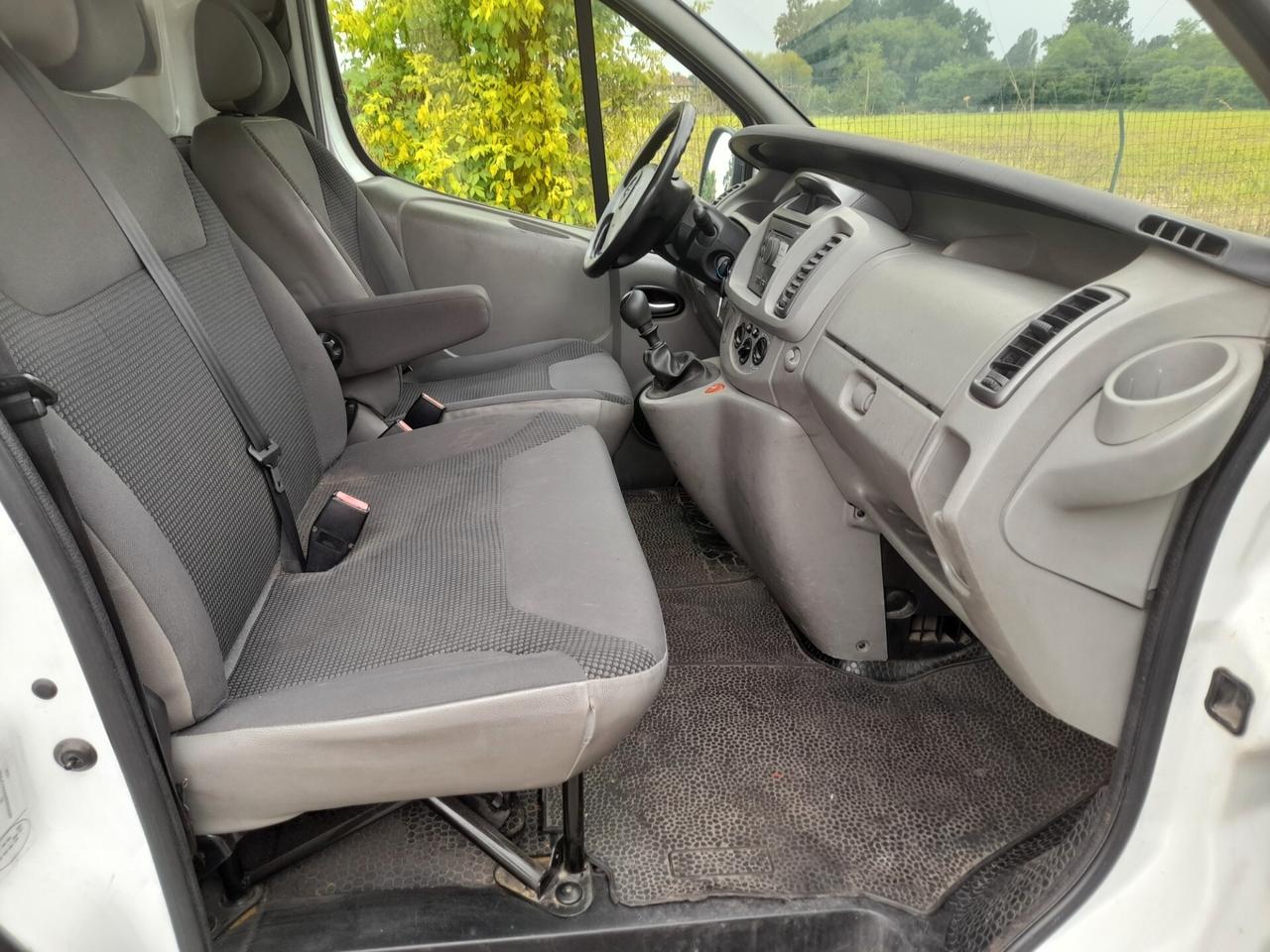 VIVARO GANCIO TRAINO