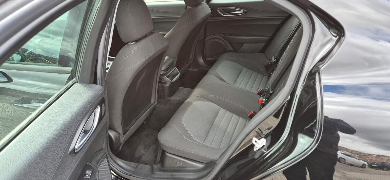 Alfa Romeo Giulia Mj 150CV Bus.-km82.000-Uniprip.