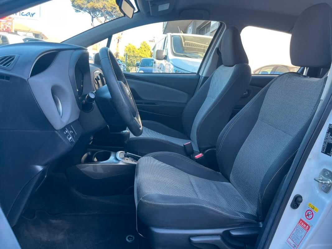 Toyota Yaris 1.5h Active 5p