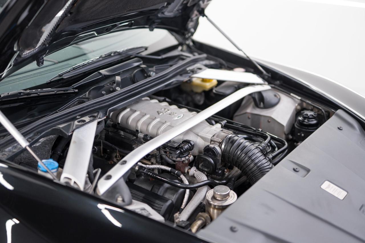 Aston Martin V8 Vantage CABRIO