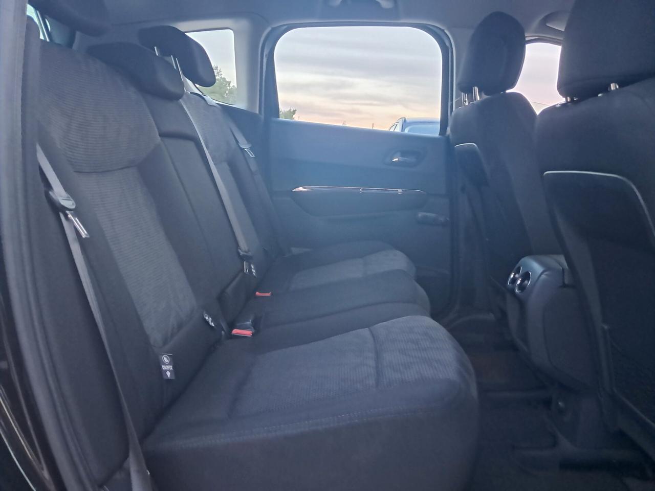Peugeot 3008 -1.6HDI--110CV* Allure *CLIMA-PARK*