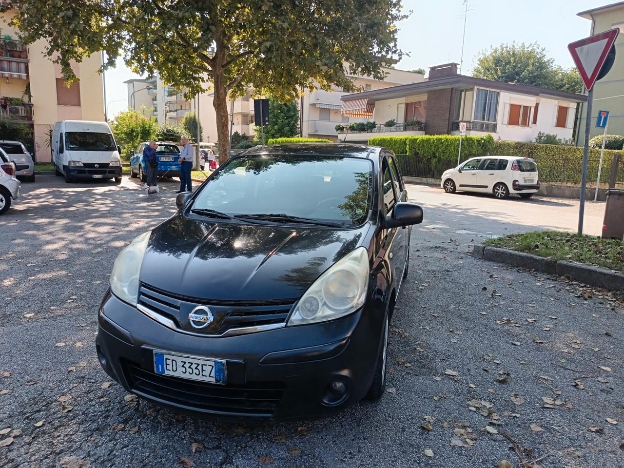 Nissan Note 1.4 16V Visa 2010 ok neo patente