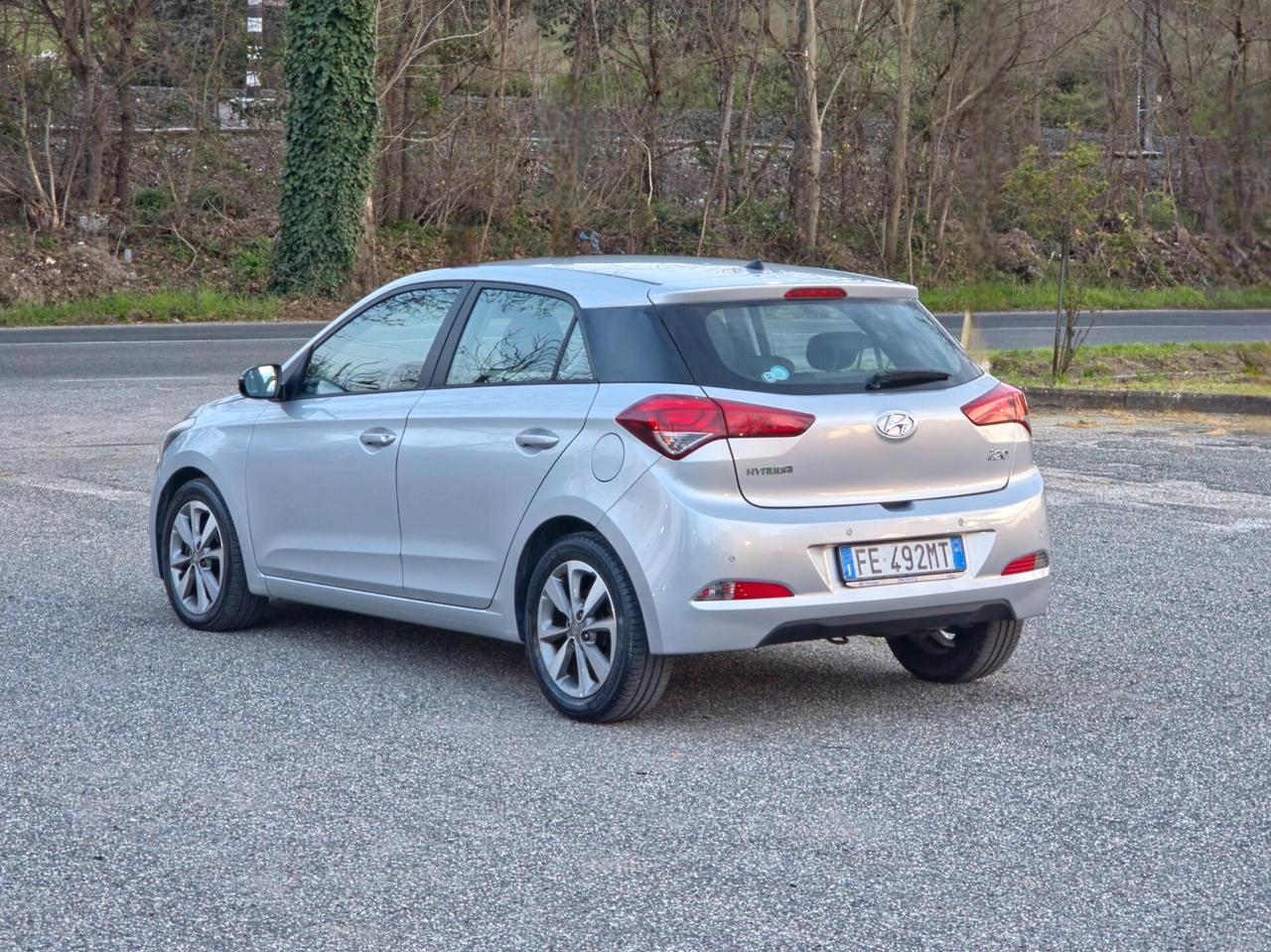 Hyundai i20 1.1 CRDi 12V 5 porte Go! Plus 2016-E6 Manuale NEO