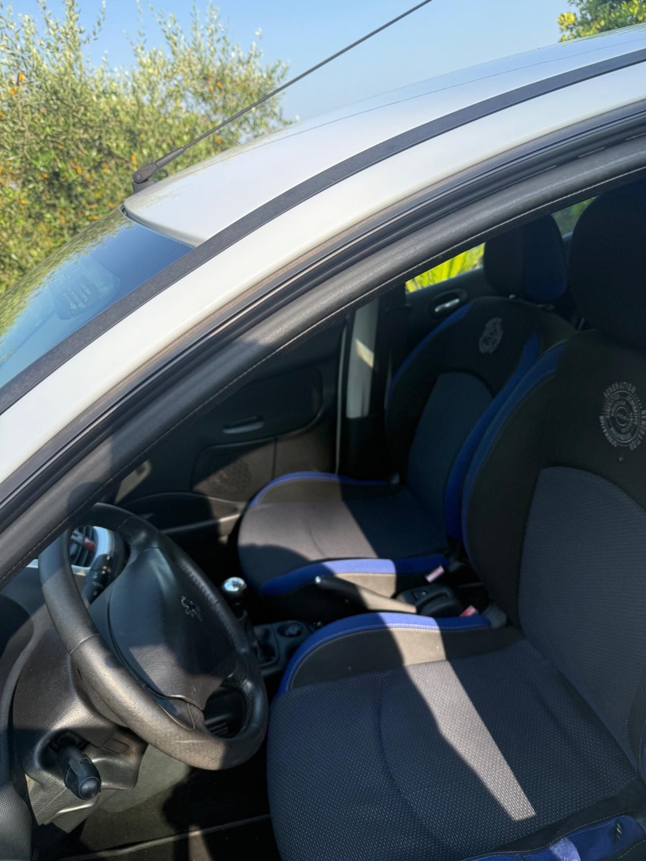 Peugeot 207 Plus 1.4 8V 75CV 3p. ECO GPL