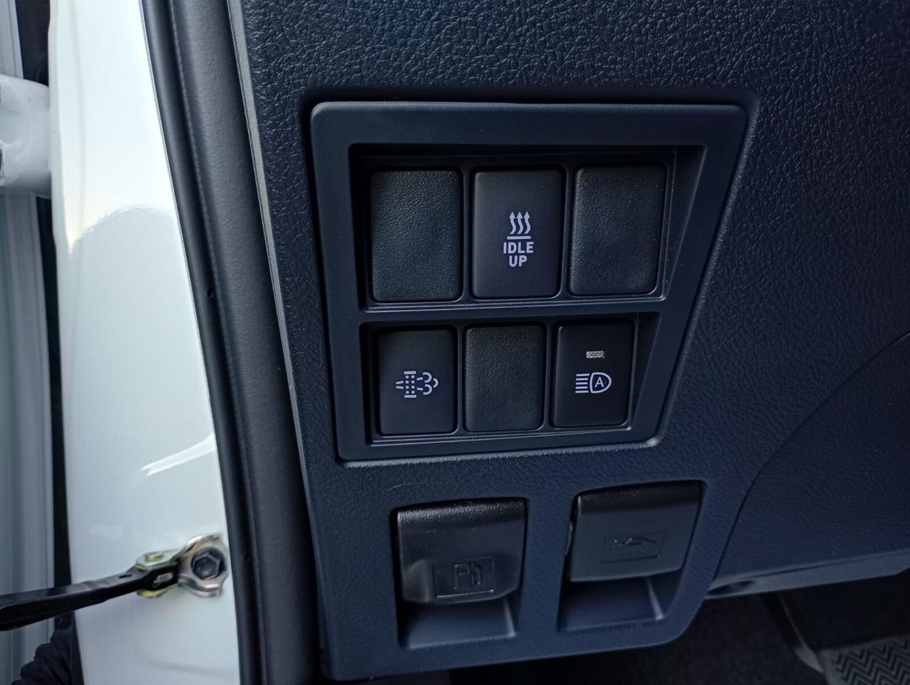 Toyota Hilux HYLUX 2.8 D4D 48W A/T 4WD double cab EXECUTIVE
