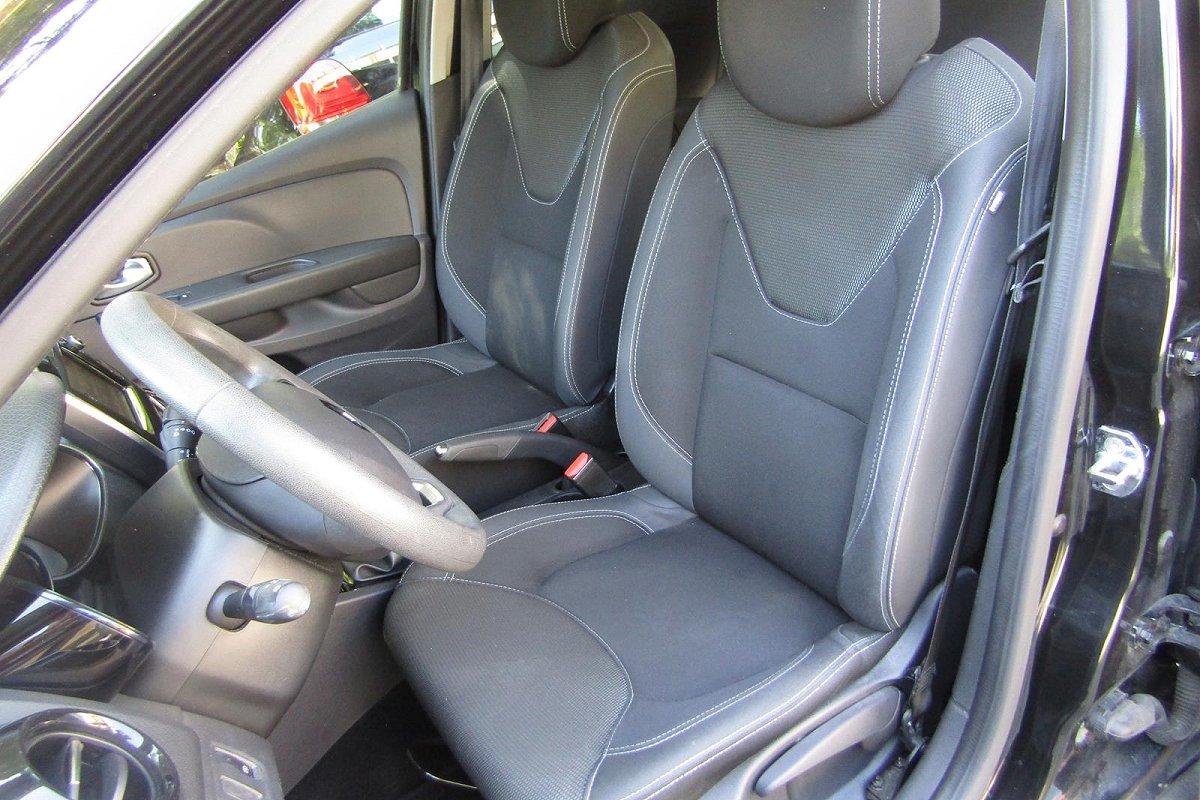 RENAULT Clio TCe 12V 90 CV 5 porte Moschino Intens