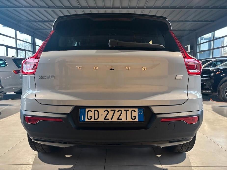 Volvo XC40 T5 Plug-in Hybrid R-design