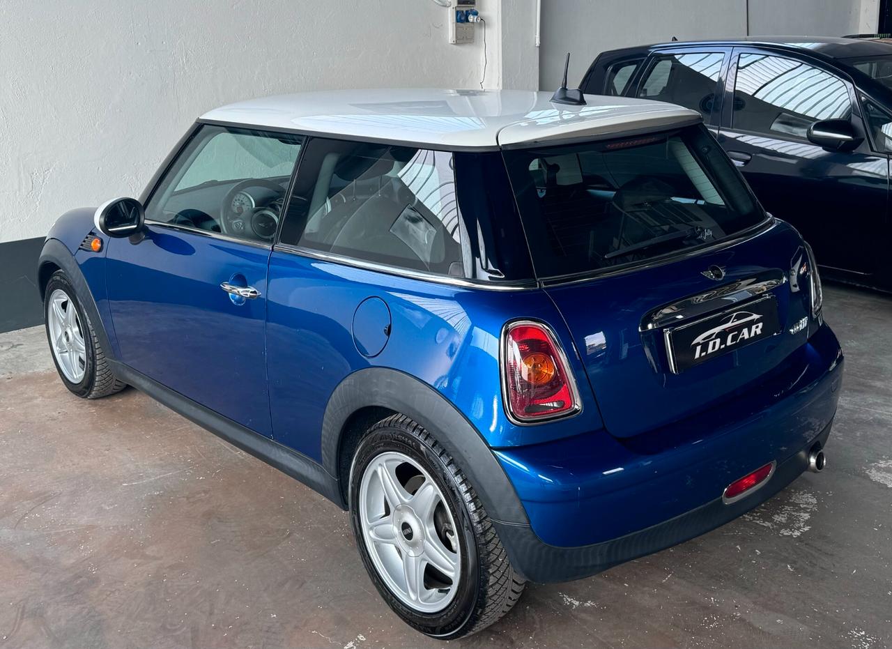 Mini 1.6 16V Cooper Chili