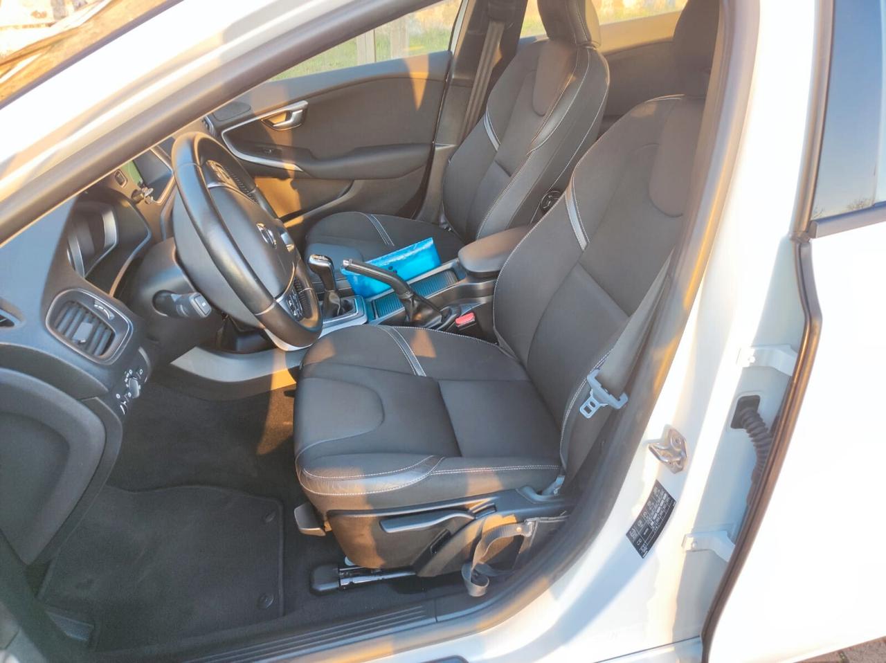 Volvo V40 D3 Geartronic Business Plus