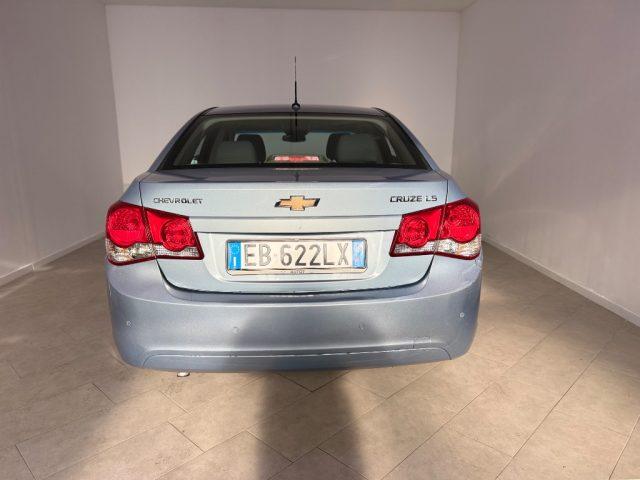 CHEVROLET Cruze 1.6 4 porte LS