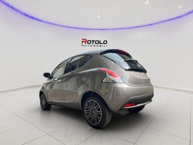 LANCIA Ypsilon 1.0 FireFly S&S Hybrid Oro