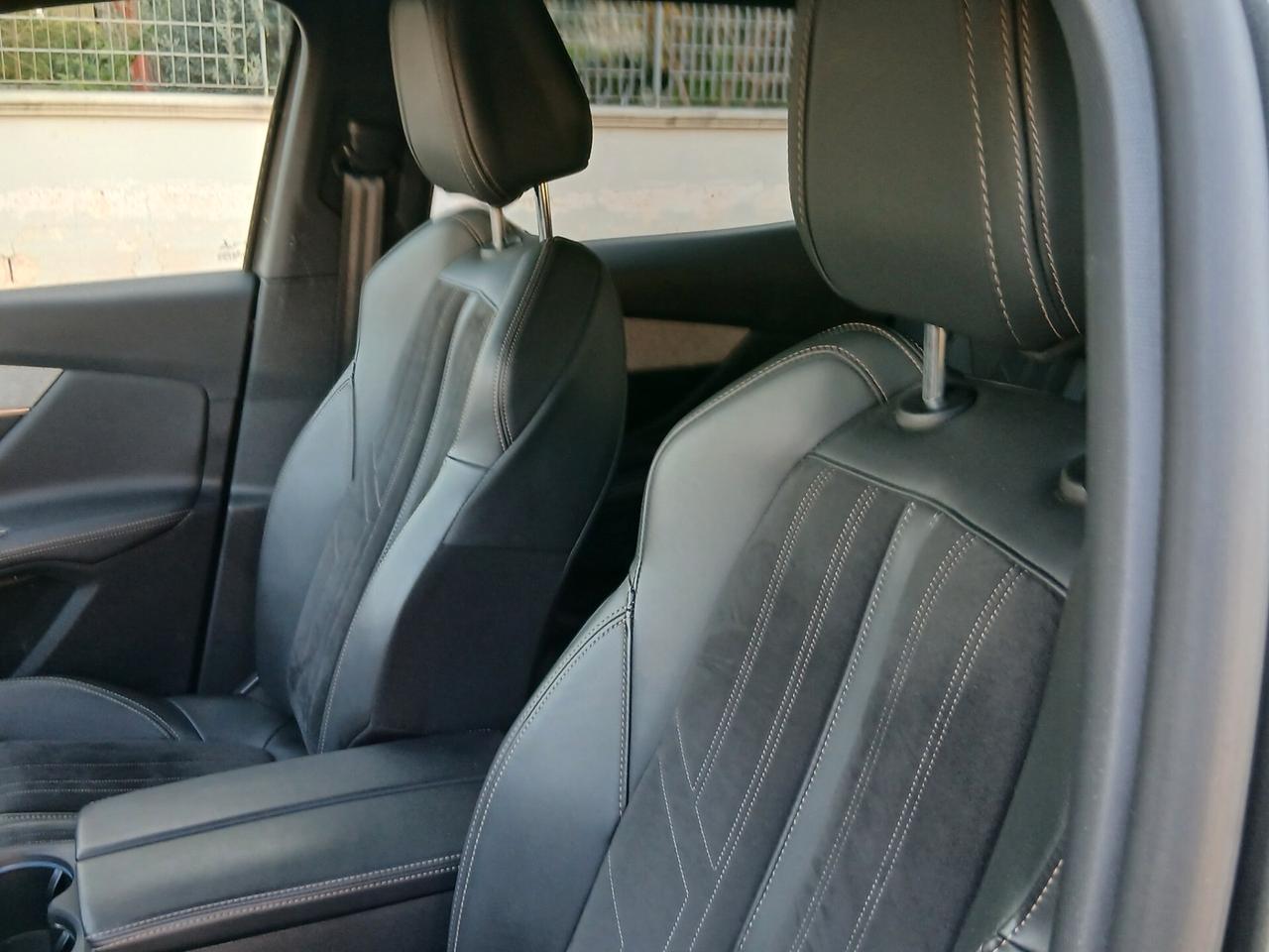 Peugeot 3008 BlueHDi 130 S&S EAT8 GT