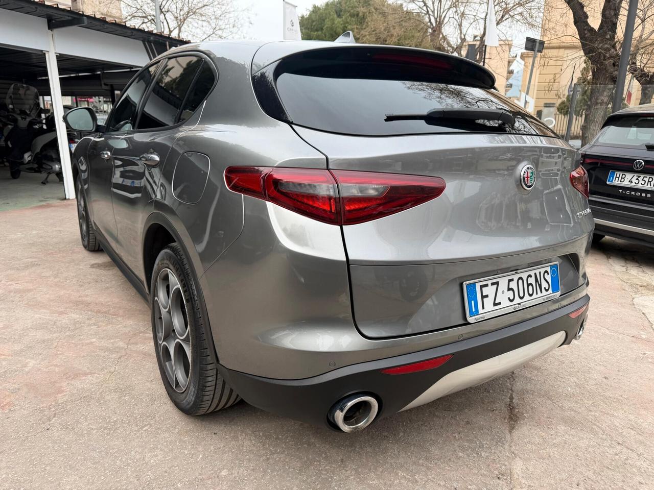 Alfa Romeo Stelvio 2.2 Turbodiesel 160 CV AT8 RWD Business