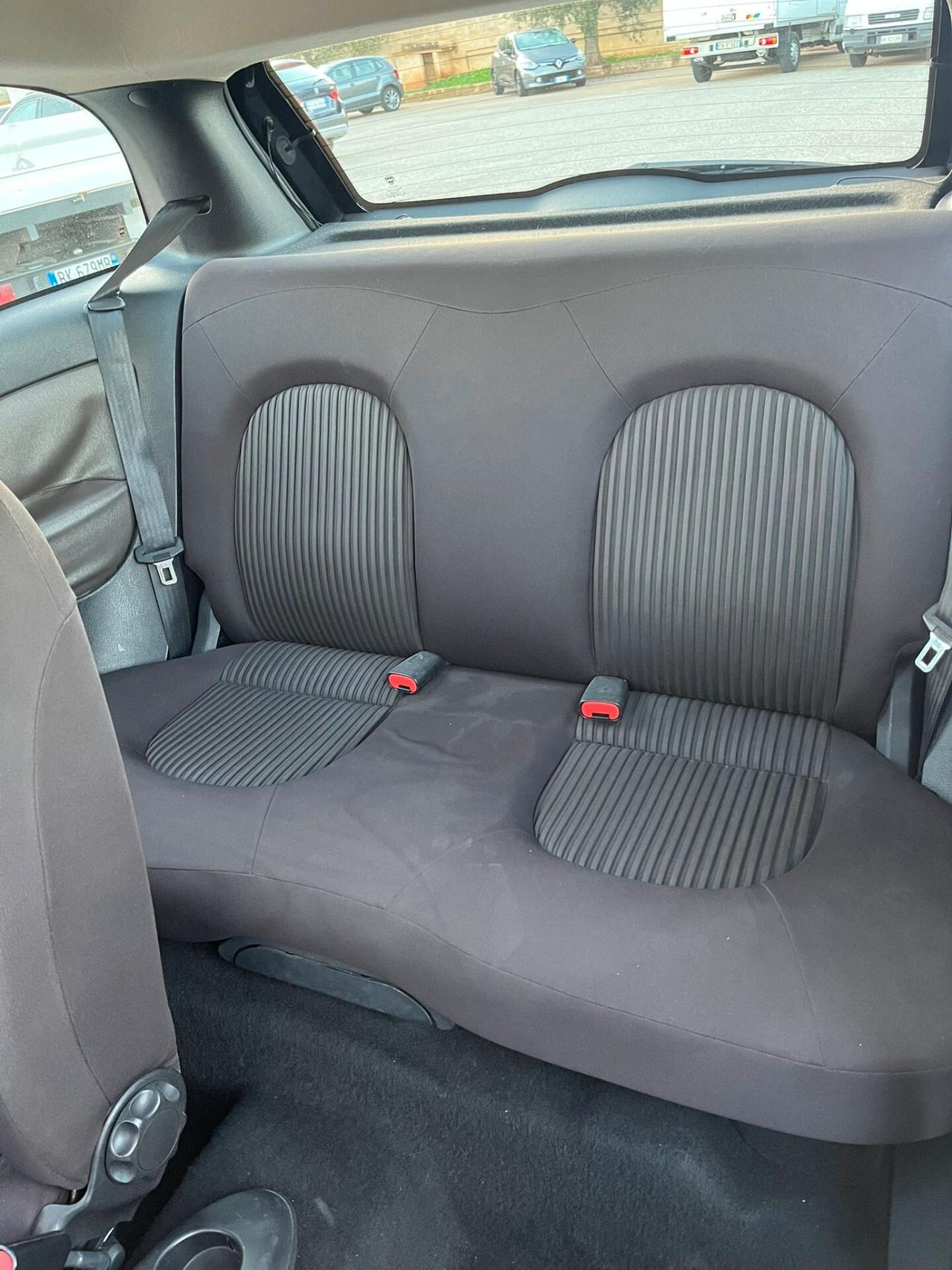 Lancia Ypsilon 1.3 MJT Versus automatica