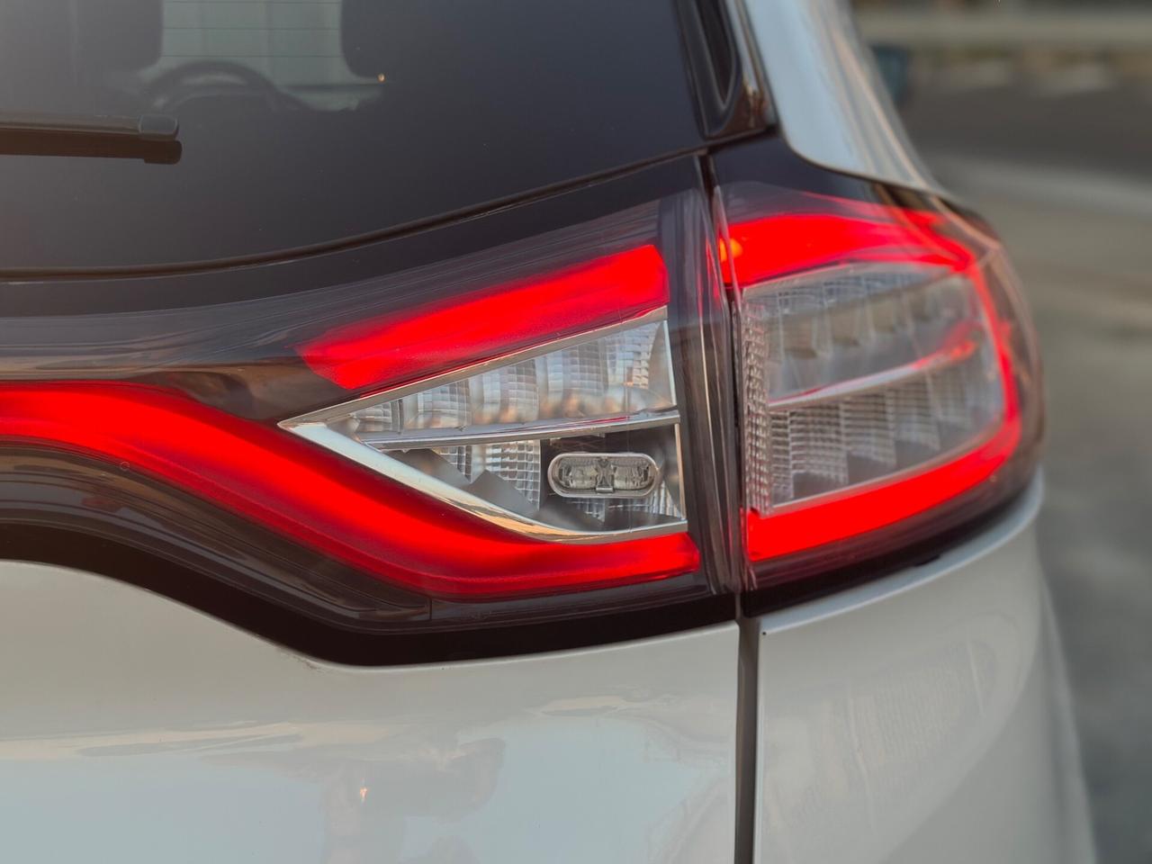 Ford Edge. 2017 2.0 Diesel 210 CV AWD AUT. Titanium