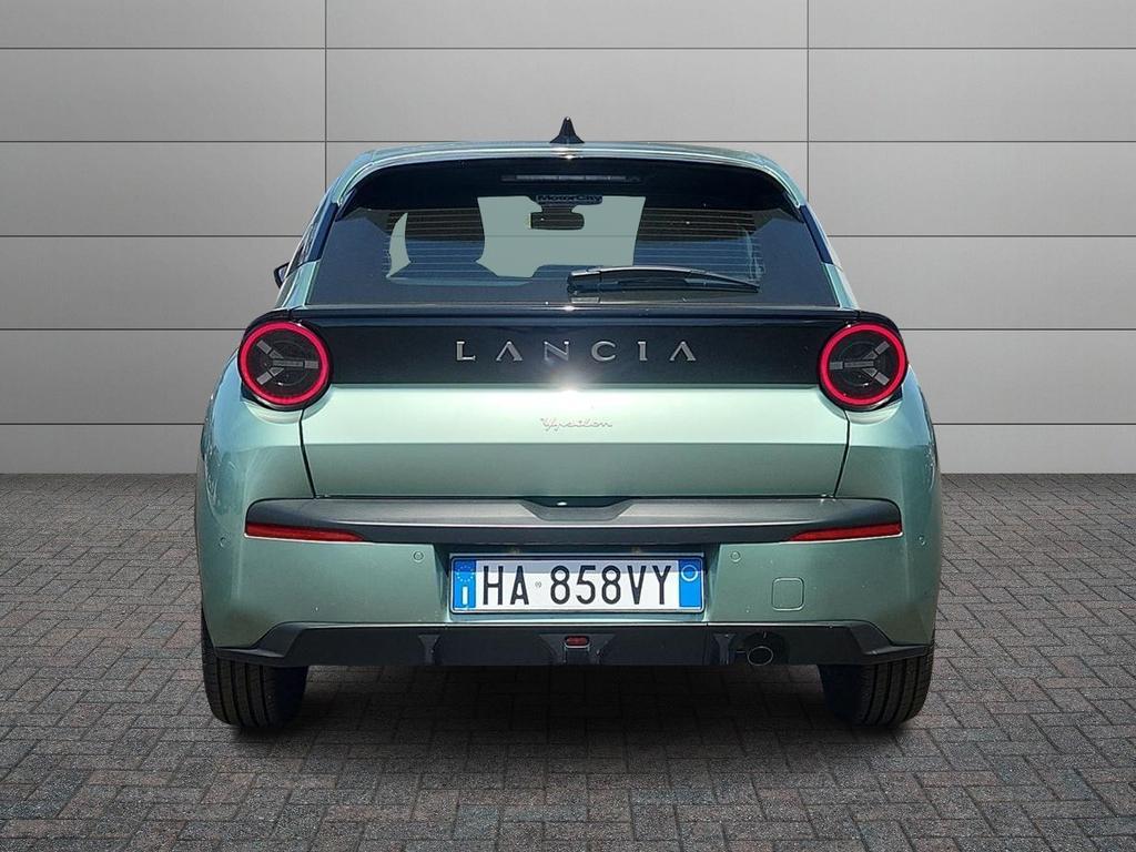 Lancia Ypsilon 1.2 mhev Edizione Cassina e-dct