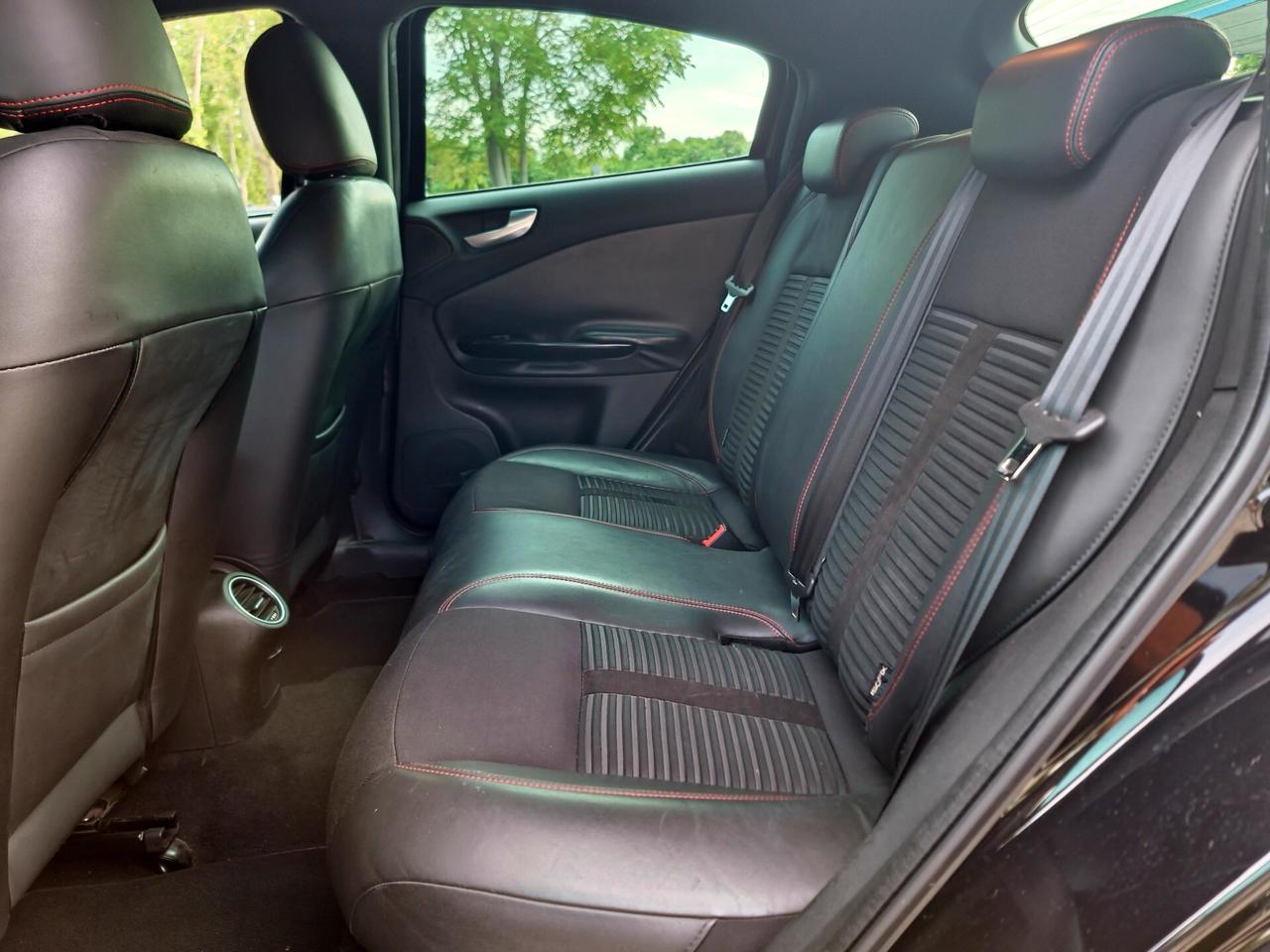 Alfa Romeo Giulietta 1.4 Turbo MultiAir Distinctive 2010-E5 Manuale