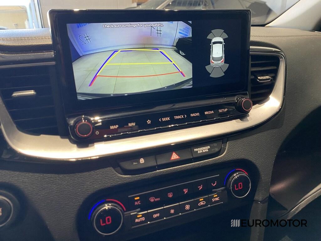 Kia Xceed 1.6 CRDi MHEV Evolution 2WD iMT